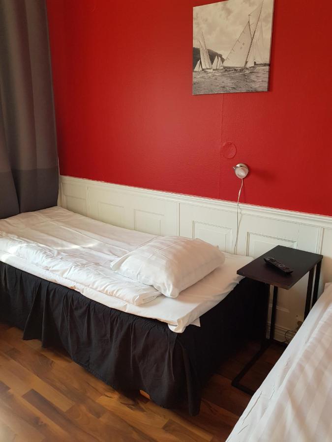 Sure Hotel By Best Western Vilsta Sporthotell Eskilstuna Exterior foto